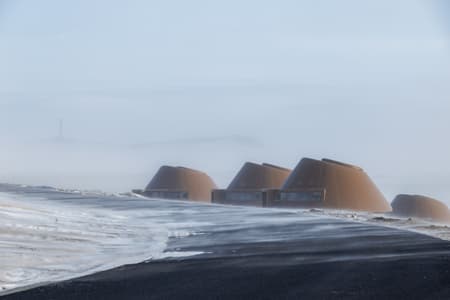 Volcano-In Hotel of Arrivals